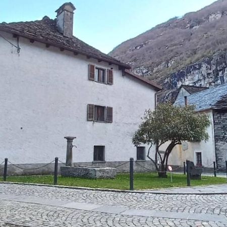 CevioArmonia Edificio Storico Del 1563.アパートメント エクステリア 写真