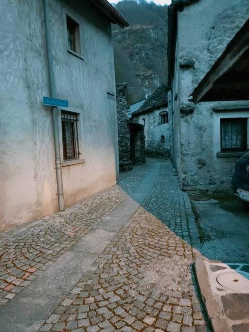 CevioArmonia Edificio Storico Del 1563.アパートメント エクステリア 写真